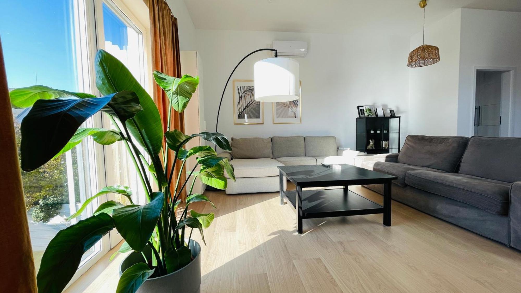 House Flow, 3 Room, Free 2 Parking 브라티슬라바 외부 사진